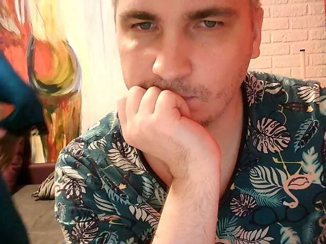 Freechat FreDiamond on BongaCams