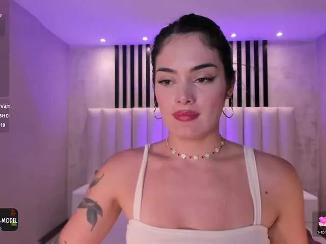 GiaFerrara on BongaCams