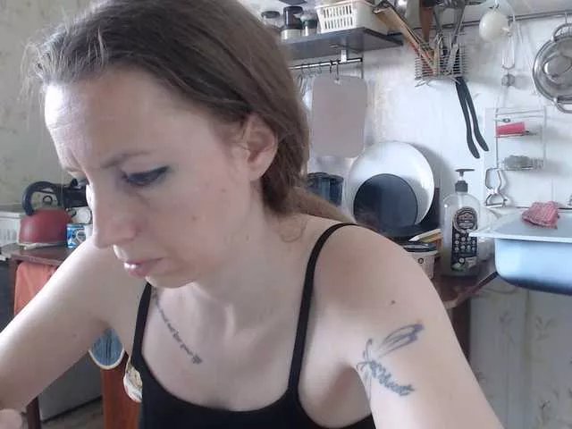 GLAMYR252 on BongaCams