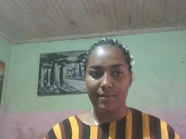 Grassia2 on BongaCams