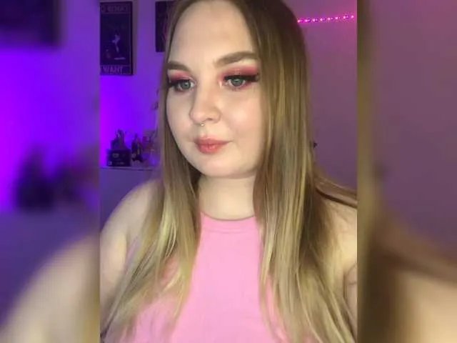 Greeenfriends6969 on BongaCams