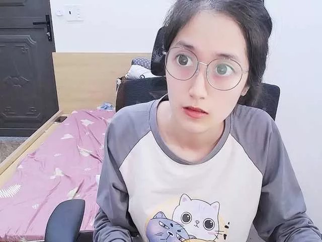 Hana099 on BongaCams