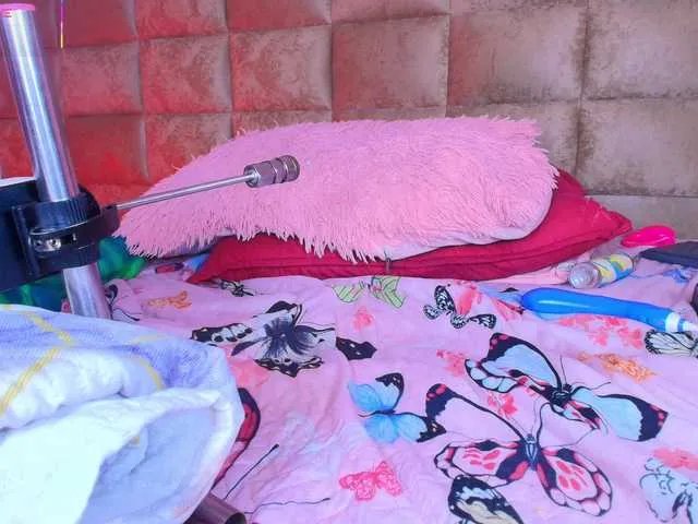 hanks-star on BongaCams