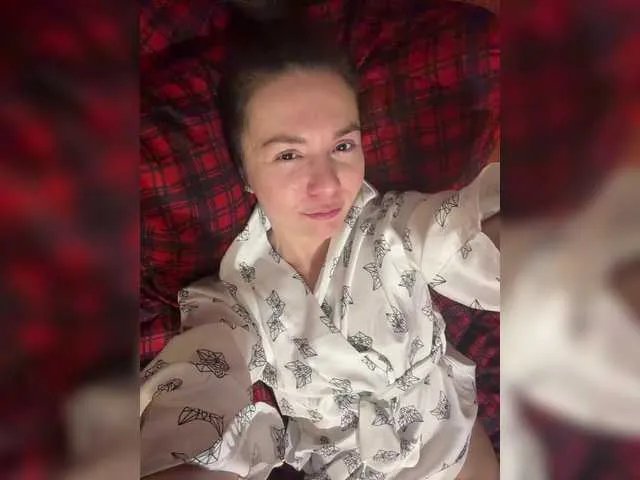 HelgaLeo on BongaCams