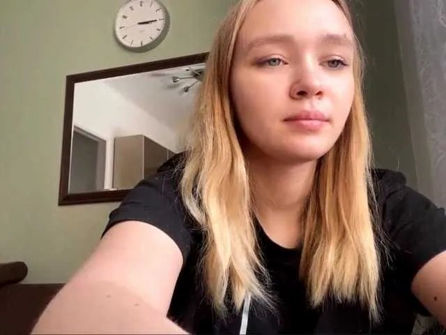 HerminiaLanting — Hey guys my name is Lei and i new here^^ welcome to my room and let's go fun