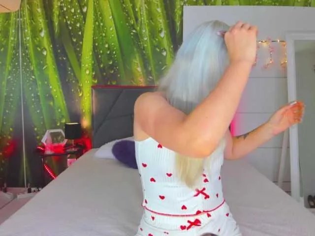 HollyTaillor on BongaCams