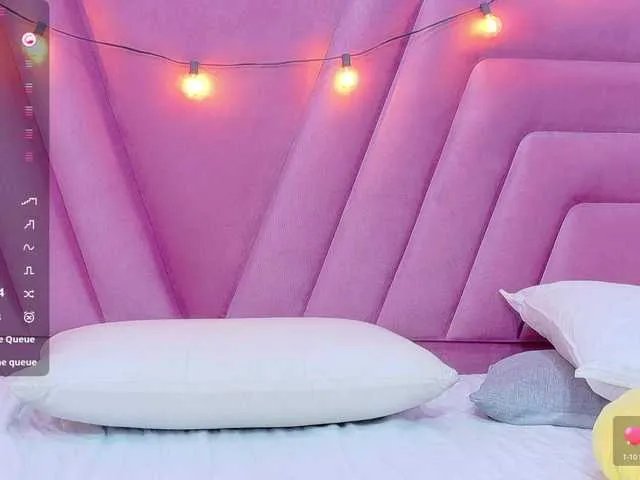 horny18girl on BongaCams