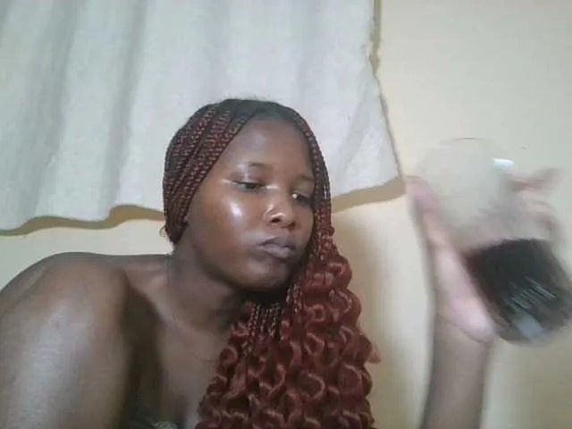 Hornyqueen4 on BongaCams