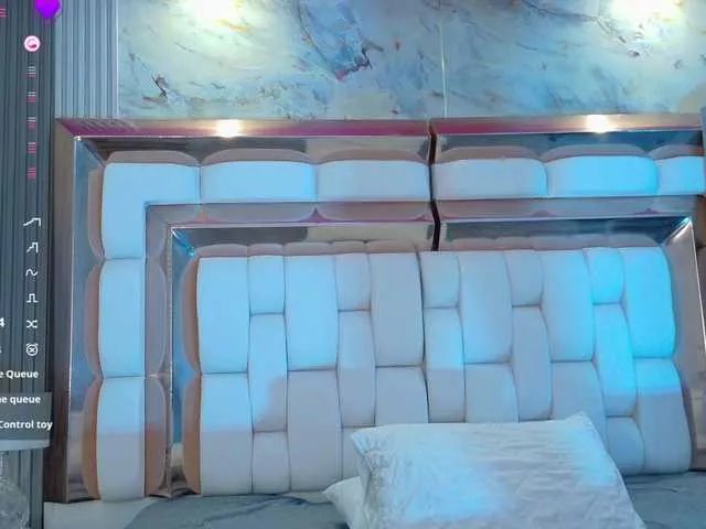 Hornysweetebony on BongaCams