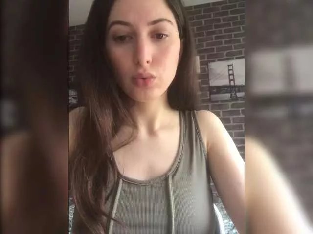 Hot-lina on BongaCams