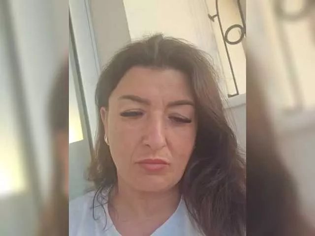 Hotangel75 on BongaCams