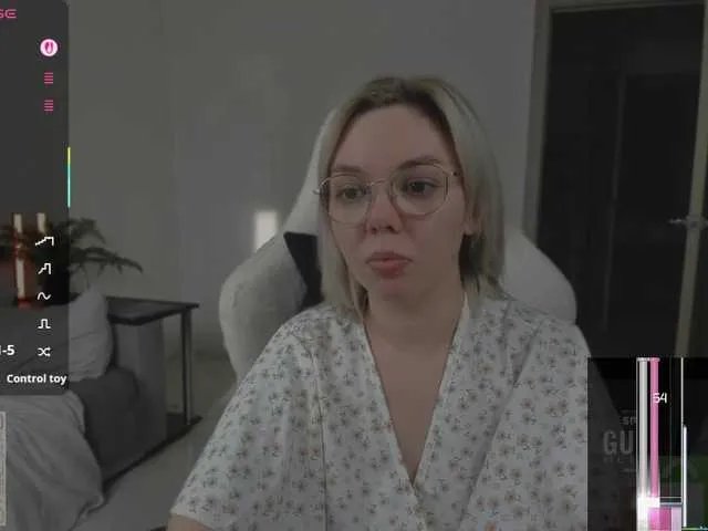 hotbabatopp on BongaCams