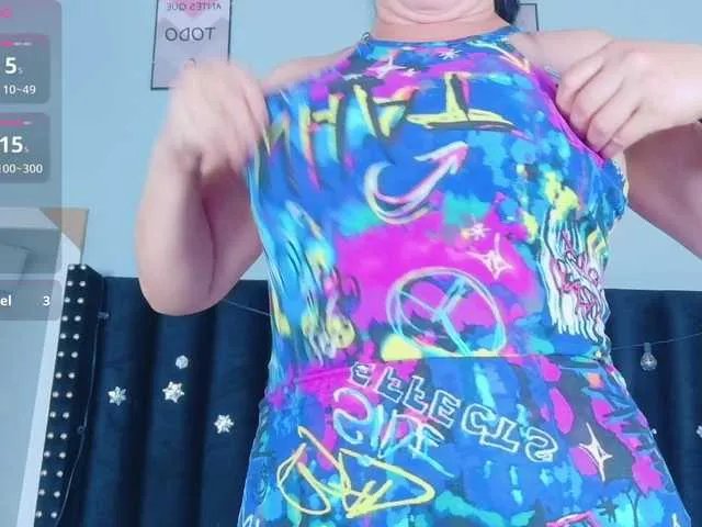 Hotlatinateacher on BongaCams