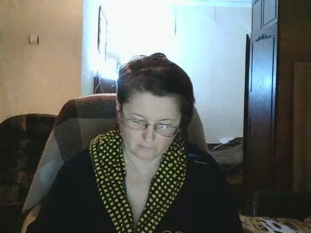 HotMilfPussy on BongaCams