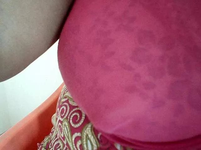 hotpavitra on BongaCams