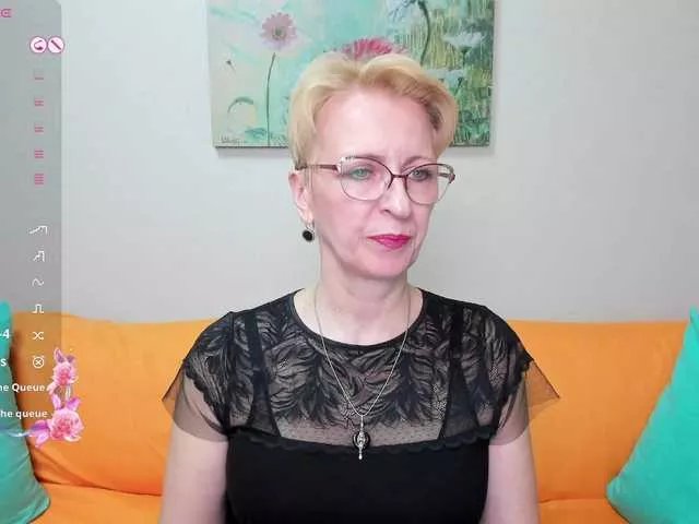 iamyourdream89 on BongaCams