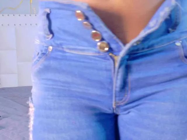 Indiancutiie on BongaCams