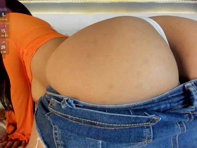 IvyEllis on BongaCams