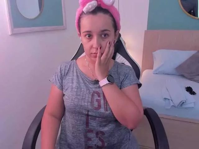 izaro22 on BongaCams