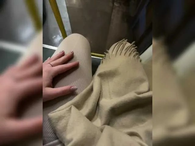 Janchi- on BongaCams