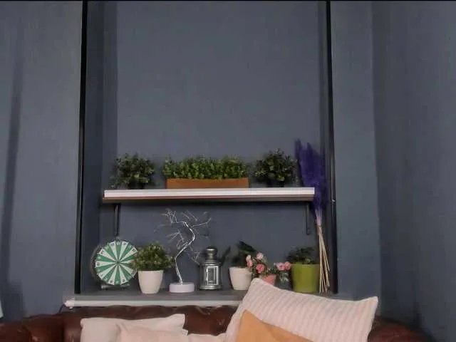 JessicaFoxie on BongaCams