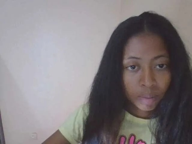 Jolie10 on BongaCams