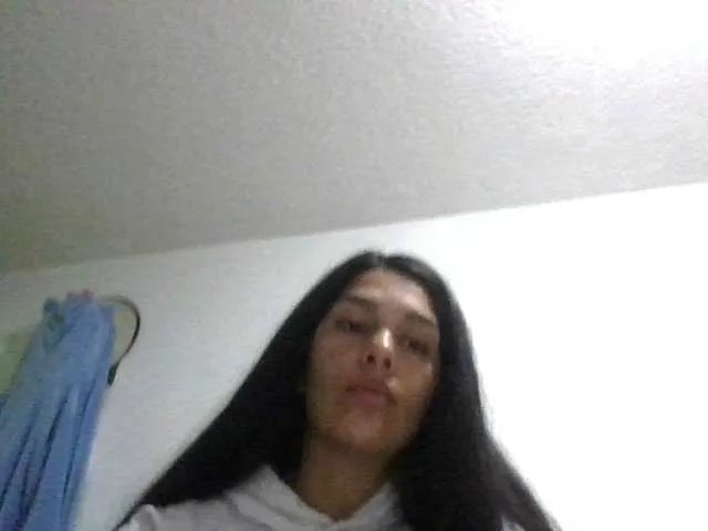 JuanaBrunette on BongaCams