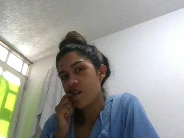 JuanaBrunette — Choose my underwear  Enjoy together #pantyhouse #Brown#Girl#Tits#Feet#Feetfetish#Bailar#Correrse#Disfrutar#Correrse#regalos#squirt#Pantyhouse #feet #young#hair#hairy