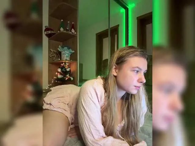 Freechat jucieLussie on BongaCams