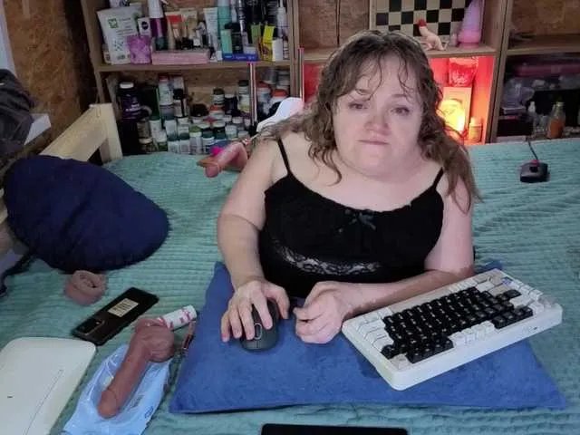 Julia-79 on BongaCams