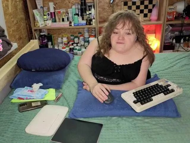 Julia-79 on BongaCams