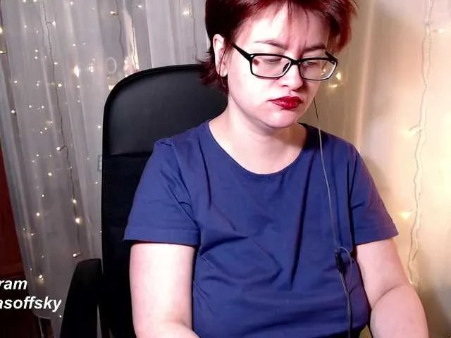 Karina-Cute on BongaCams