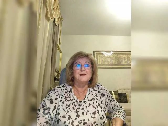 KarinkaSweet on BongaCams