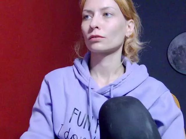 karo131324 on BongaCams