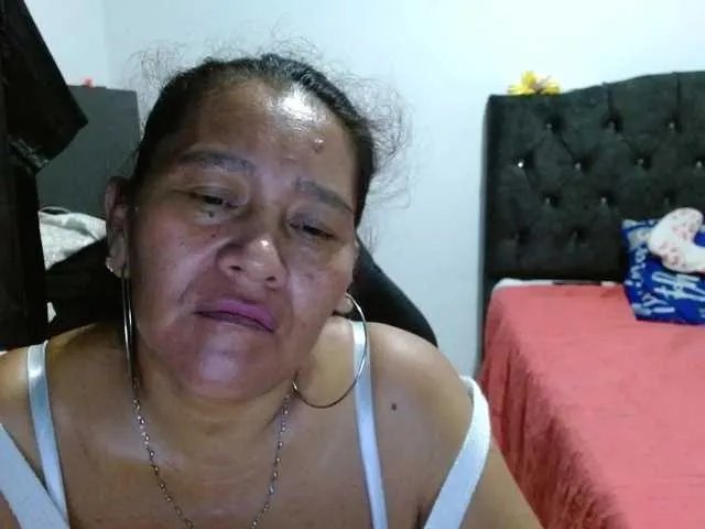 katiamature on BongaCams