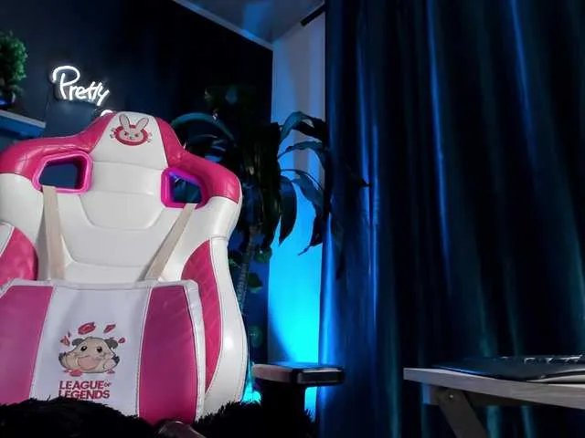 Katiehill on BongaCams