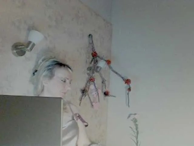 KatrinExcite on BongaCams