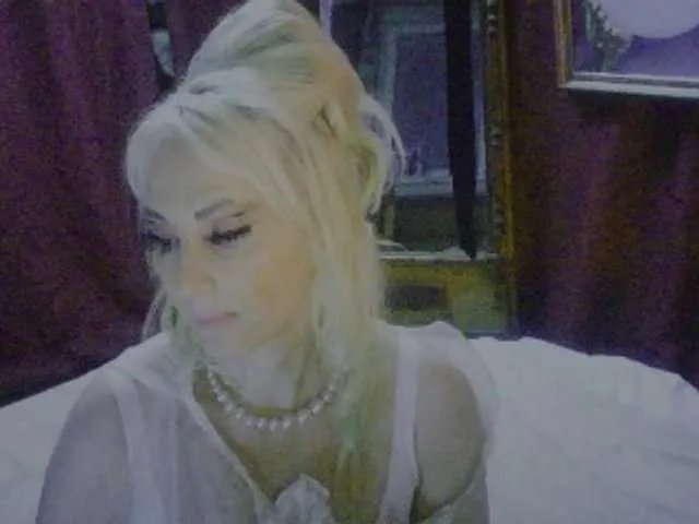 KatrinExcite on BongaCams