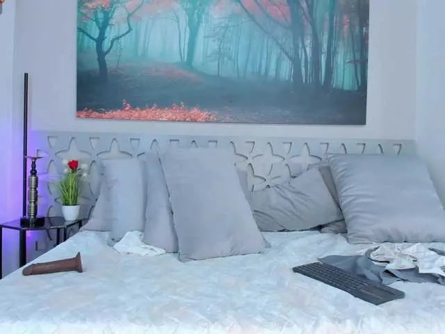 KatyaKozlov — Goal:  blowjob + spit my tits Make moan your name 22  Hot photo  33  tongue out and eye contact 11 Spin the wheel x 66 tknsTip me 11 tkns for earthquake modeDon't forget to follow me and make me your loverTOTAL@total REMAIN @remain