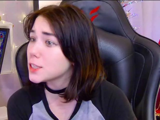 Kelly-foox on BongaCams