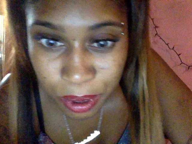 Kiarichikito1 on BongaCams