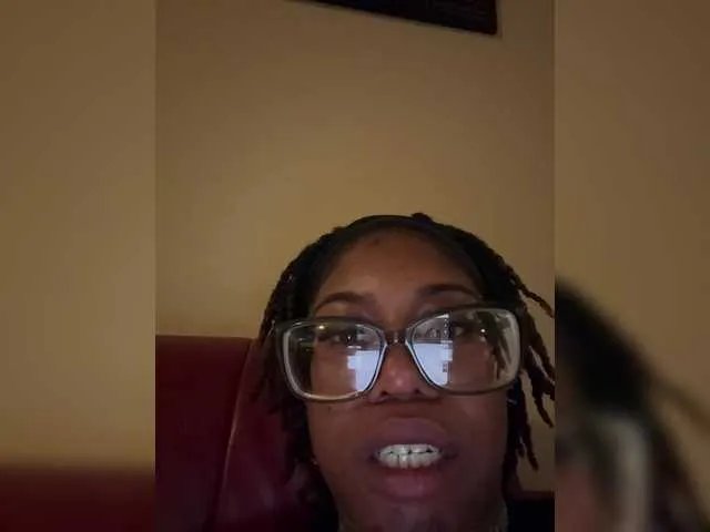 Kiarichikito1 on BongaCams