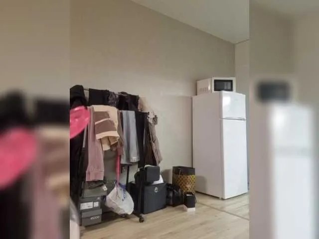 Kira183 on BongaCams