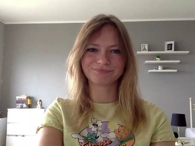 kissMillie on BongaCams