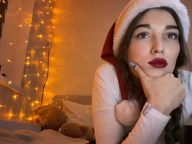 kitty2003preaty on BongaCams