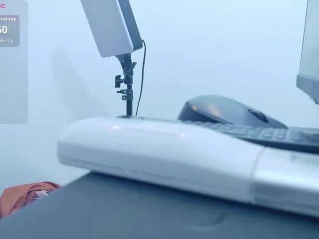 kitty4daddy —  Hello Guys ?? Make me happy tonight ??  I want to have my pussy very creamy and wet  destroy my sweet pussy just for you at goal  @remain  my favorite tips: 1038114320