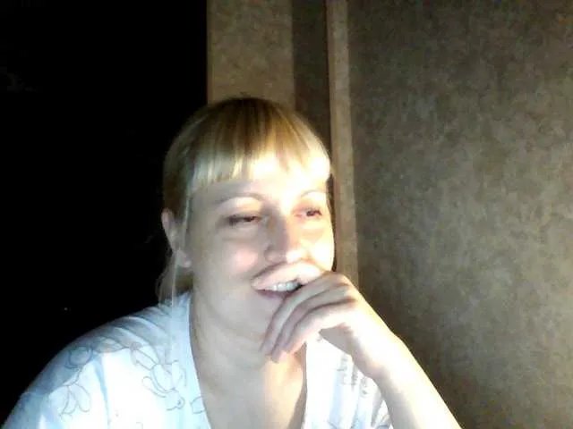 krisss2016 on BongaCams