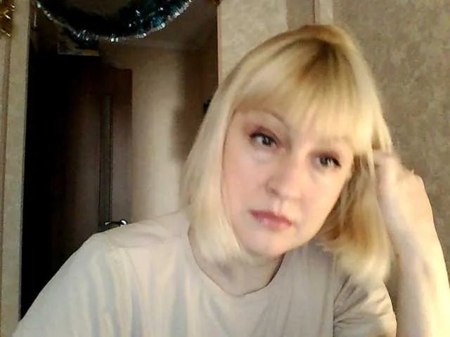 krisss2016 — Hello .. If you like me .. then I catch your tokens !! .. In any quantity ... Your attention is very valuable to me!