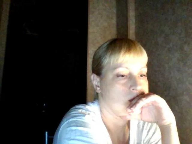 krisss2016 on BongaCams