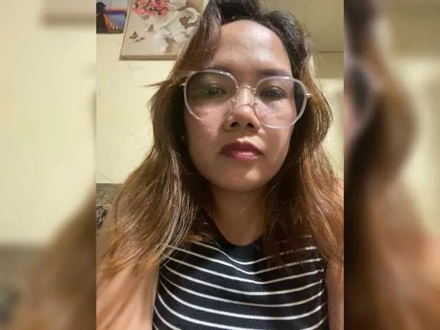 Kristel17 on BongaCams